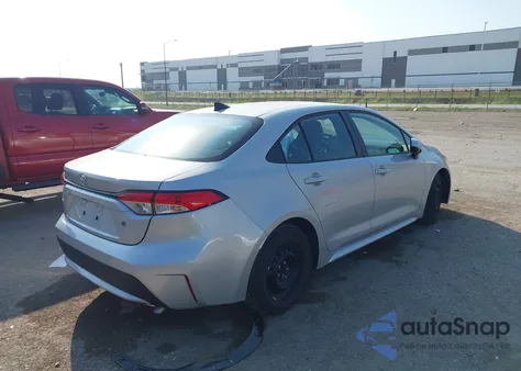 2022 Toyota Corolla L z USA, uszkodzony, nr VIN 5YFDPMAE7NP376416